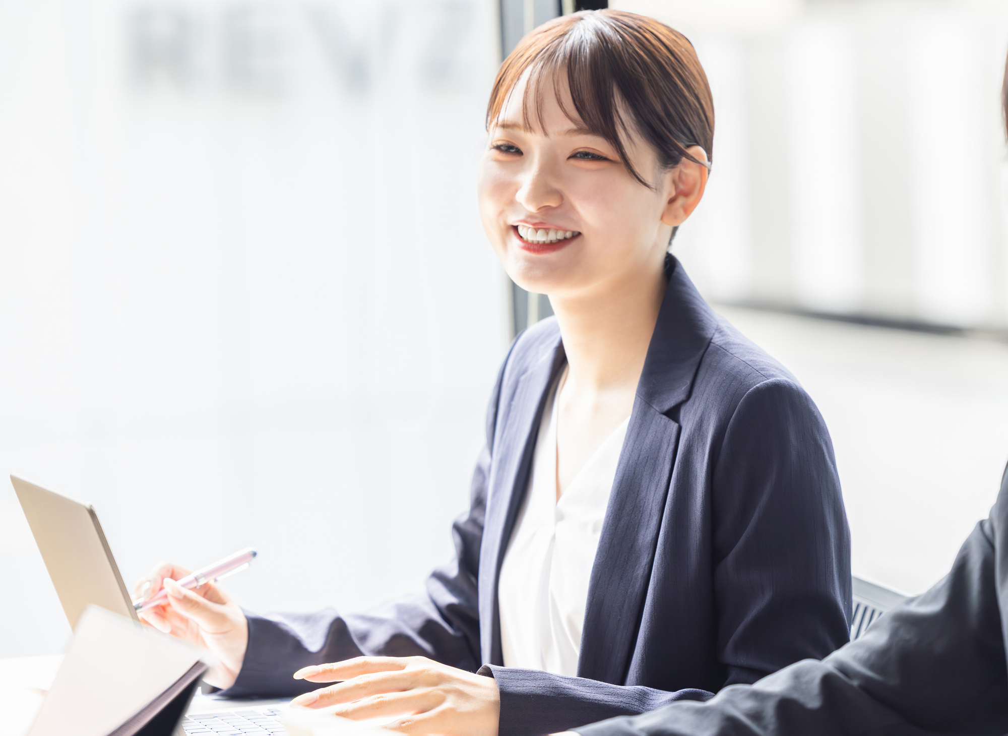 心身を整えながら働く人